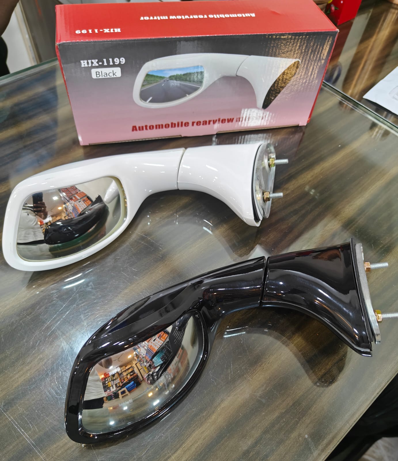 Toyota Fortuner Bonnet Side Mirrors, image 1